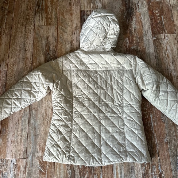 Columbia Plush Fleece Jacket in Cream - Picture 8 of 8